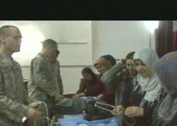 Vanguard Soldiers Teach Neonatal Course