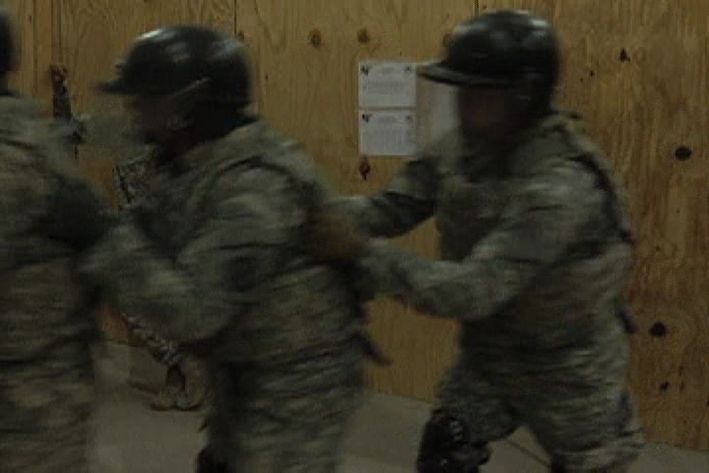 DVIDS - Video - MPs Prepare for Deployment at Task Force Outlaw