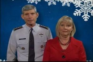 Gen. Norton and Suzie Schwartz (15 seconds)