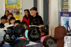 Spotlight Korea: Humphries Students Visit Theater