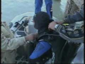 Navy Divers Train Iraqi Divers