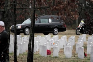 Airmen and Soldiers Pay Last Respects to Homeless Veteran