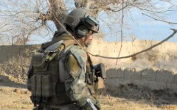 Look Live: Coaliton Forces Seize Explosives in Kandahar