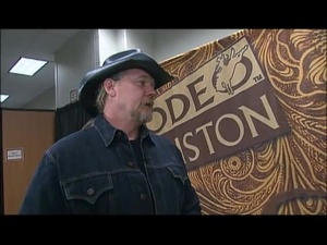 Command Performance: Trace Adkins