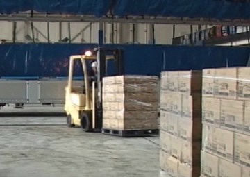 NAF Atsugi Stages Off Base Donations