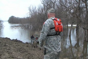 Soldiers Support Red River Flood Response