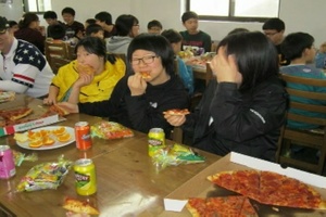 Spotlight Korea:  Yongsan Children Center Luncheon