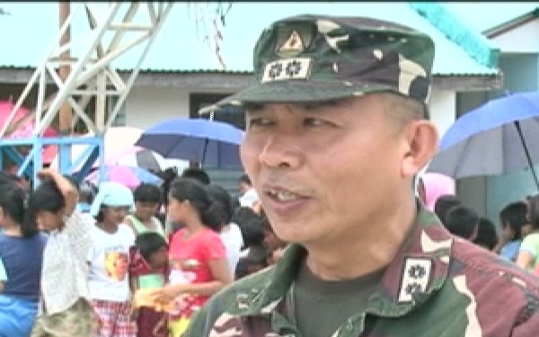 Balikatan 2011 COMREL - The Gift of Giving