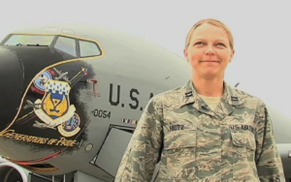 Pittsburgh Pirates shout out- Capt Dicie Hritz