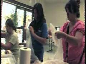 Guardsmen Make Lei for Memorial Day