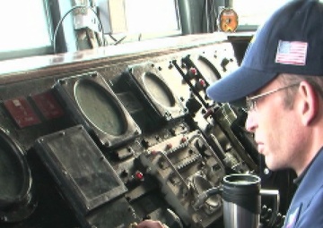 USS Boone and USS Thach Support Southern Seas 2011
