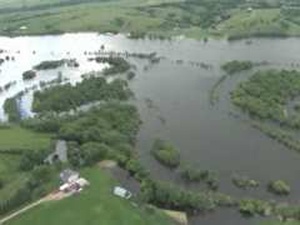 Minot Flood Helo (6 minutes)
