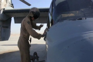 VMM-264 Osprey Crew Chief Performs Preflight Inspection