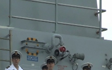 FRUKUS 2011 - HMS Dauntless Arrival - Prime Cuts