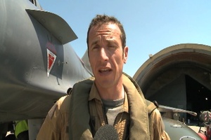 French Fighter Pilots Fly for Unified Protector - IT Version