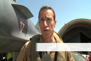 French Fighter Pilots Fly for Unified Protector - French Version