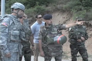 Col. Schwartz Talks with KFOR Leaders