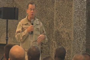 Adm. Mullen Visits Kandahar Airfield