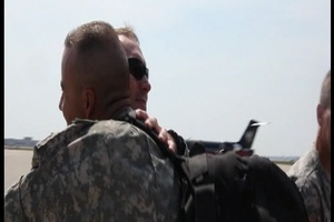 Soldiers From the 145 ADT Return From OEF