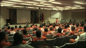 UT Football Team Supports Texas Guardsmen