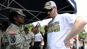 Dale Earnhardt Jr. visits Georgia Army National Guard