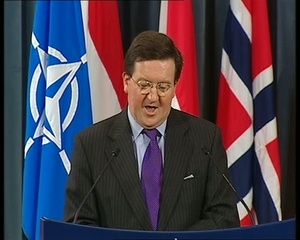 Lord George Robertson Press Conference 2