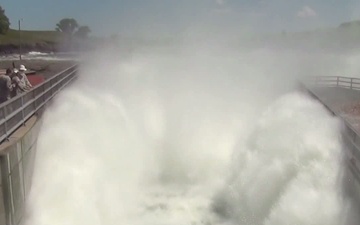 Oahe Dam High Water B-Roll