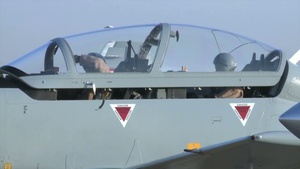Iraqi's Train Instructor Pilots