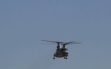 Recon Marines Swing into MAGTF Demo