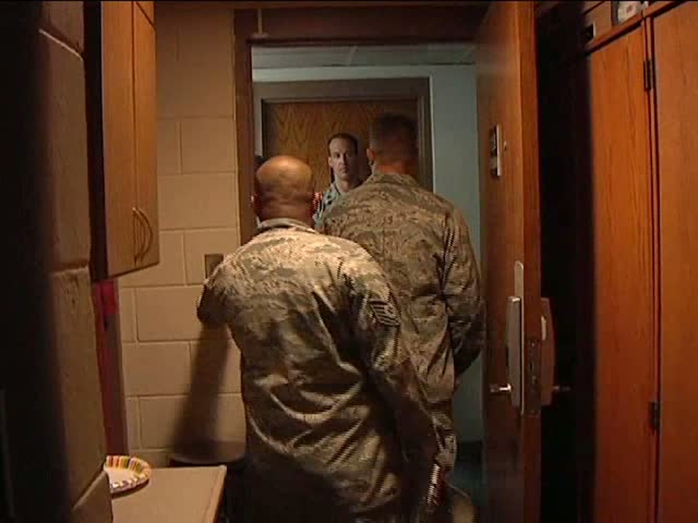 DVIDS - Video - MG Byers tour of Osan Dorms