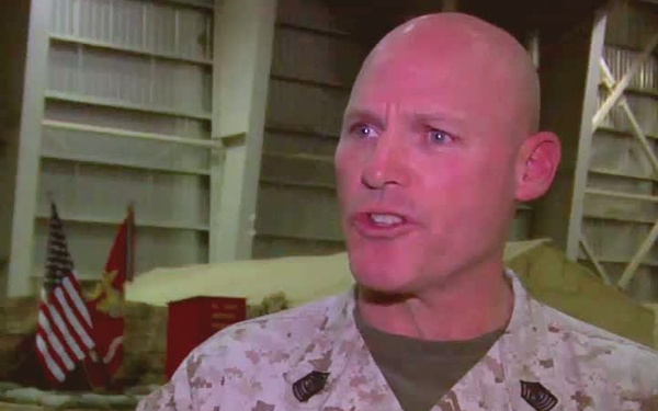 CMC and SMMC visit Marines Kandahar