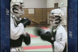 All Hands Update: Sasebo Sailors and Family Members Experience Martial Arts