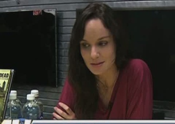 All Hands Update: Celebrities visit Fleet Activities Yokosuka, Japan