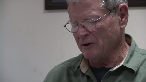 Oklahoma Senator Visit Troops in Kuwait