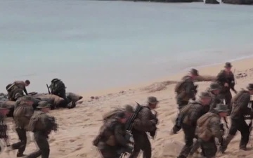 31st MEU’s Battalion Landing Team Executes a Raid on an Okinawan Beach