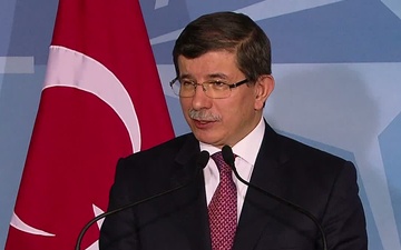 Turkish Foreign Minister visits NATO