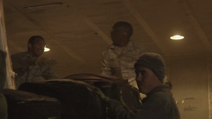 Airmen Load Deployment Luggage