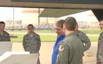 Secretary of Defense is given a B-1 and B-52 static tour