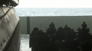 Exercise Bold Alligator AAVs Splash