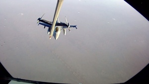 KC10 Extender Refuels the Fleet