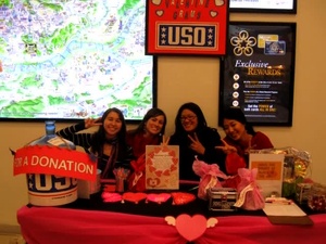 Spotlight Korea: USO Candy Grams