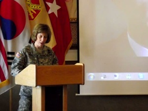 Spotlight Korea: Soldiers attend a training session for the Army Emergency Relief Campaign.