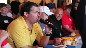 MarinesTV Headlines: Egg Challenge
