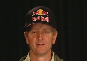 Kevin Schwantz, Sport Bike Racing Champion, Tapes Short PSA