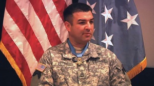 Hero Inspires Soldiers