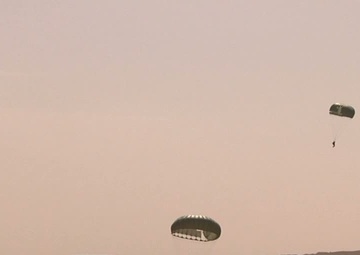 U.S. and Jordanian Soldiers Earn Jump Wings
