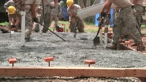 Army Reservists from Tennessee help a Honduran School