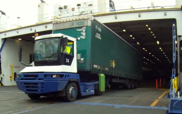 Strategic Sea Lift at Minimum Cost