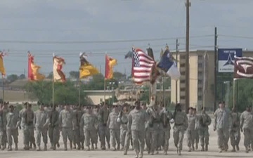 Soldiers and Veterans Pass in Review