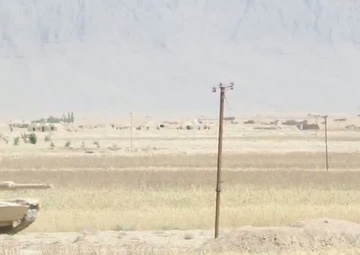 Operation Jaws, B-roll of Golf Co., 2/5, Part I